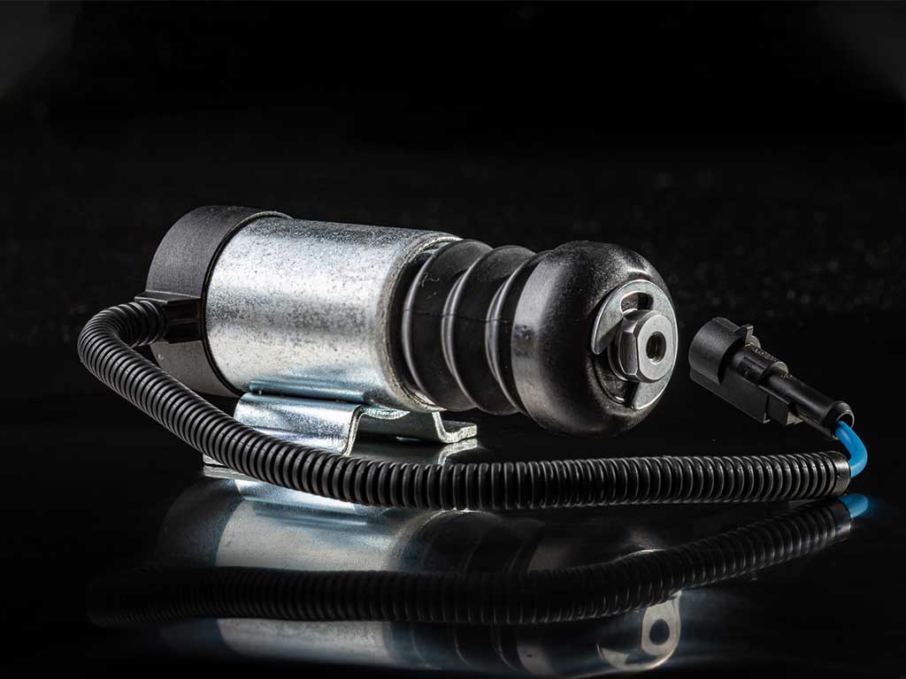 motorpal-solenoid-37098342-12v-01
