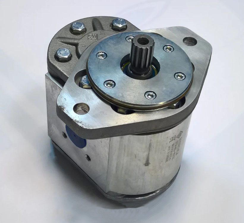 Насос шестеренный GP 3K45L-B533C (К-744Р1)